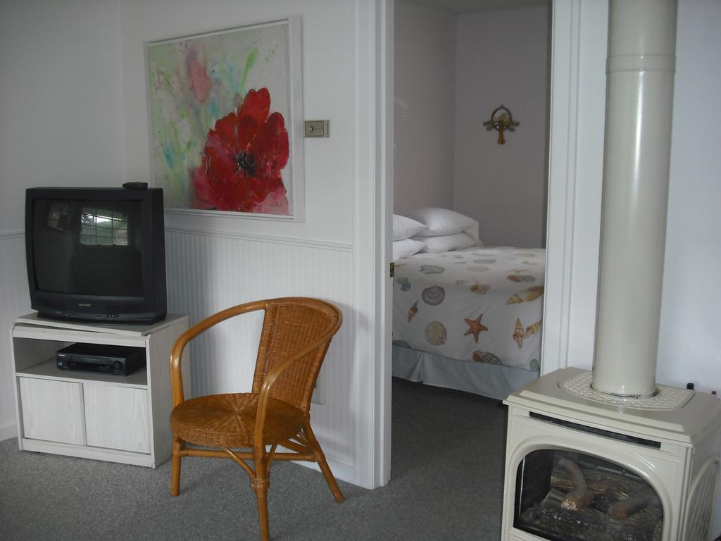Grey Whale Inn - photo 11