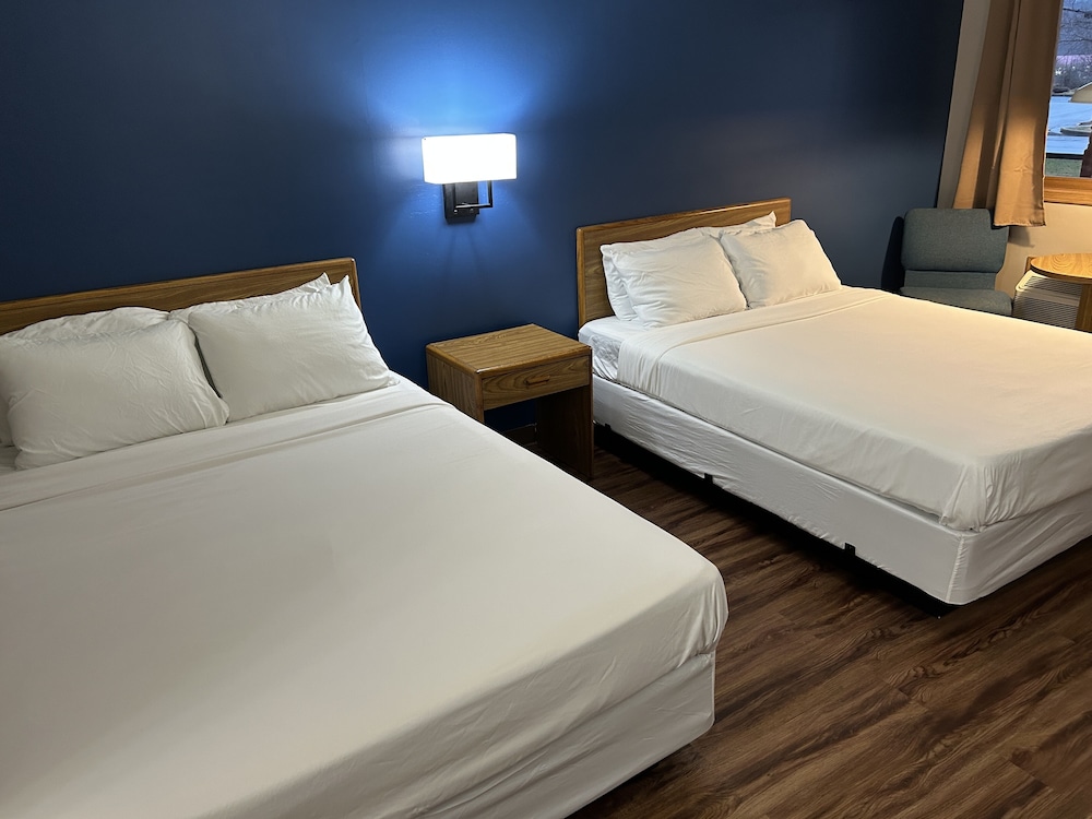 Valley Inn and Suites - photo 25