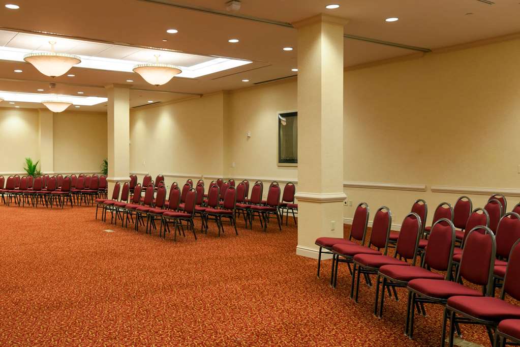 Wyndham Grand Pittsburgh Downtown - photo 27