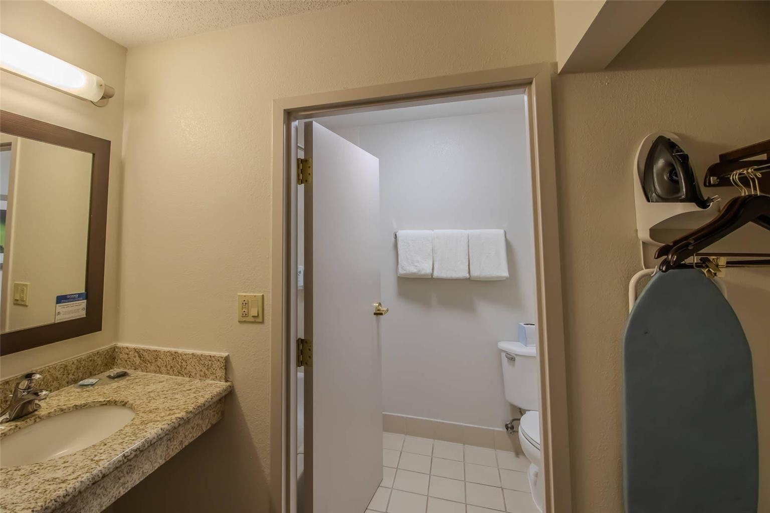 Country Inn & Suites by Radisson Convention Center - photo 60