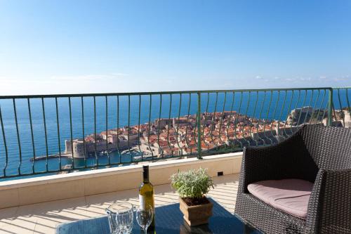 Luxury Apartments Con Vista