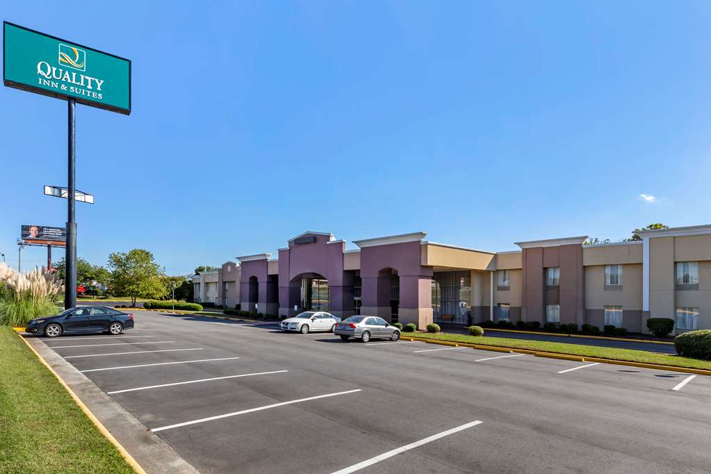 Quality Inn & Suites Greensboro High Point - photo 2
