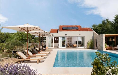 Villa White Gold — 5-Star Luxury Hotel in Privlaka, Croatia