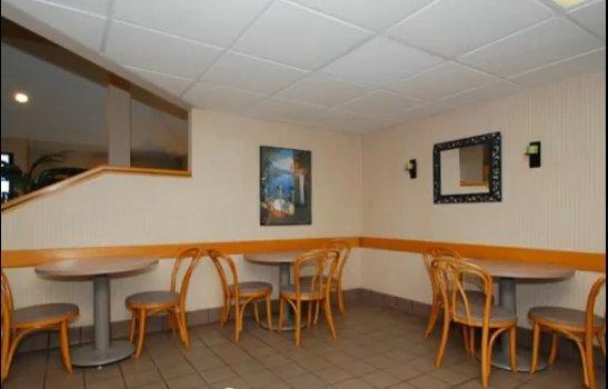 Economy Inn Brunswick - photo 11