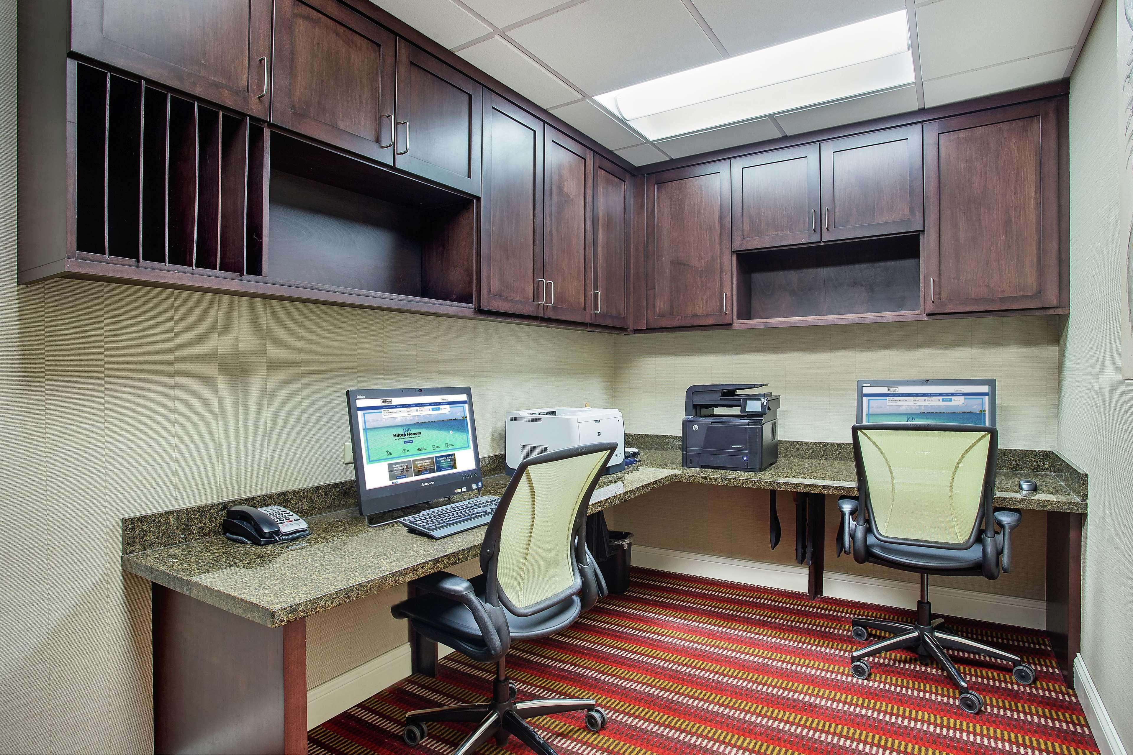 Hilton Garden Inn Pikeville - photo 25