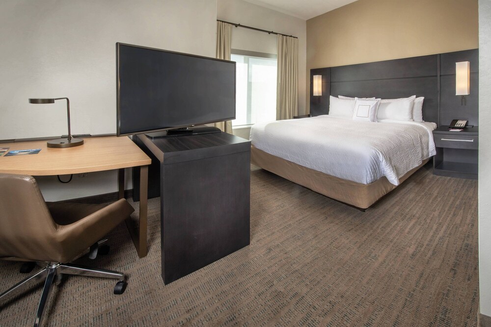 Residence Inn Fulton at Maple Lawn - photo 4