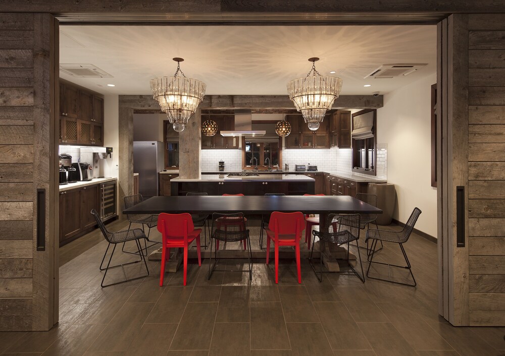 Moxy Santa Barbara - photo 21