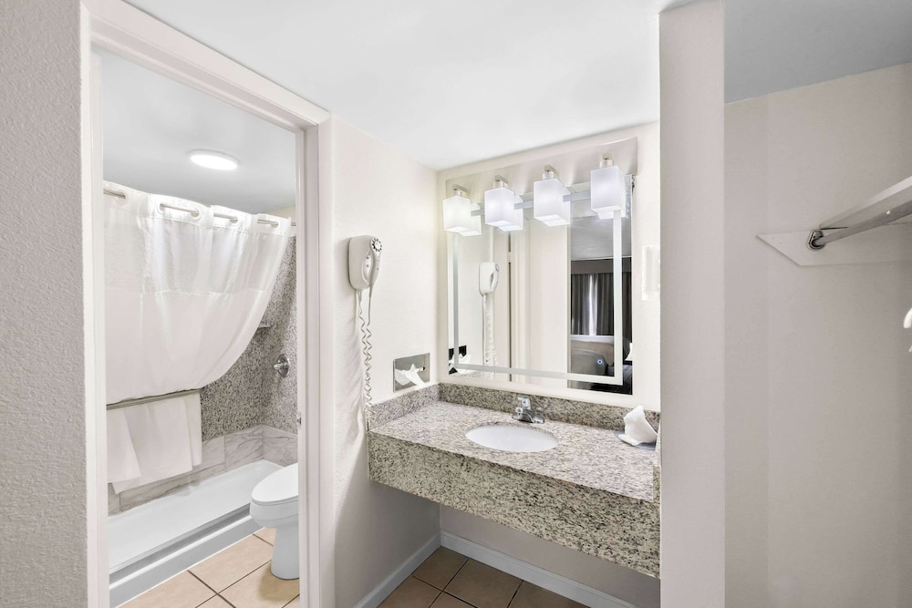Quality Inn Luray - photo 7