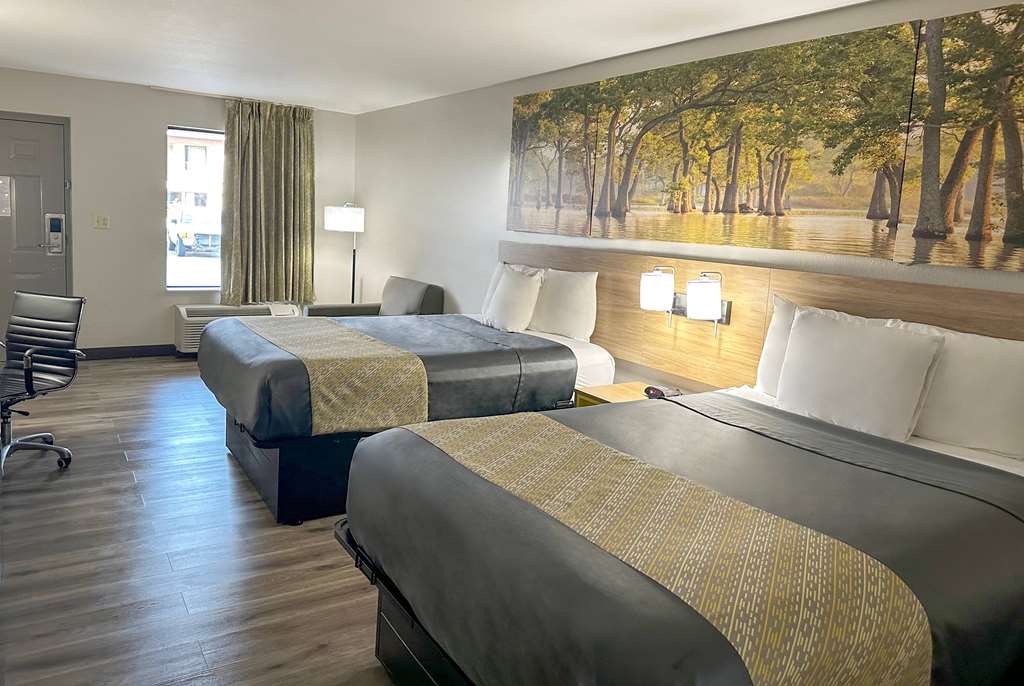 Days Inn & Suites by Wyndham Opelousas - photo 21