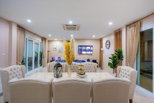 Platinums Poolvilla — Unknown City — photo 3