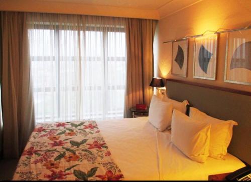 George V Alto de Pinheiros Apto 208 Luxo Adm Privada Café da manhã — 4-Star Luxury Hotel in Sao Paulo, Brasil
