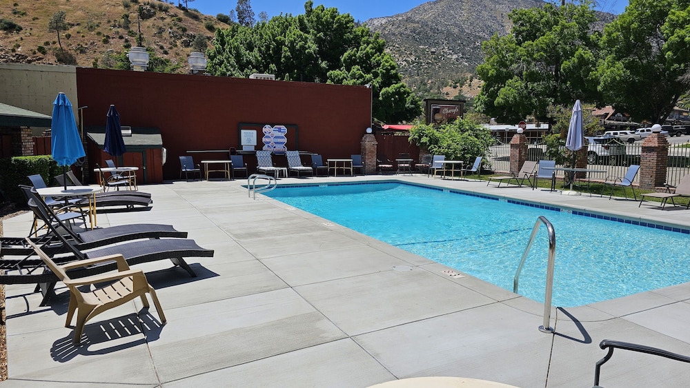 Kernville Inn - photo 122