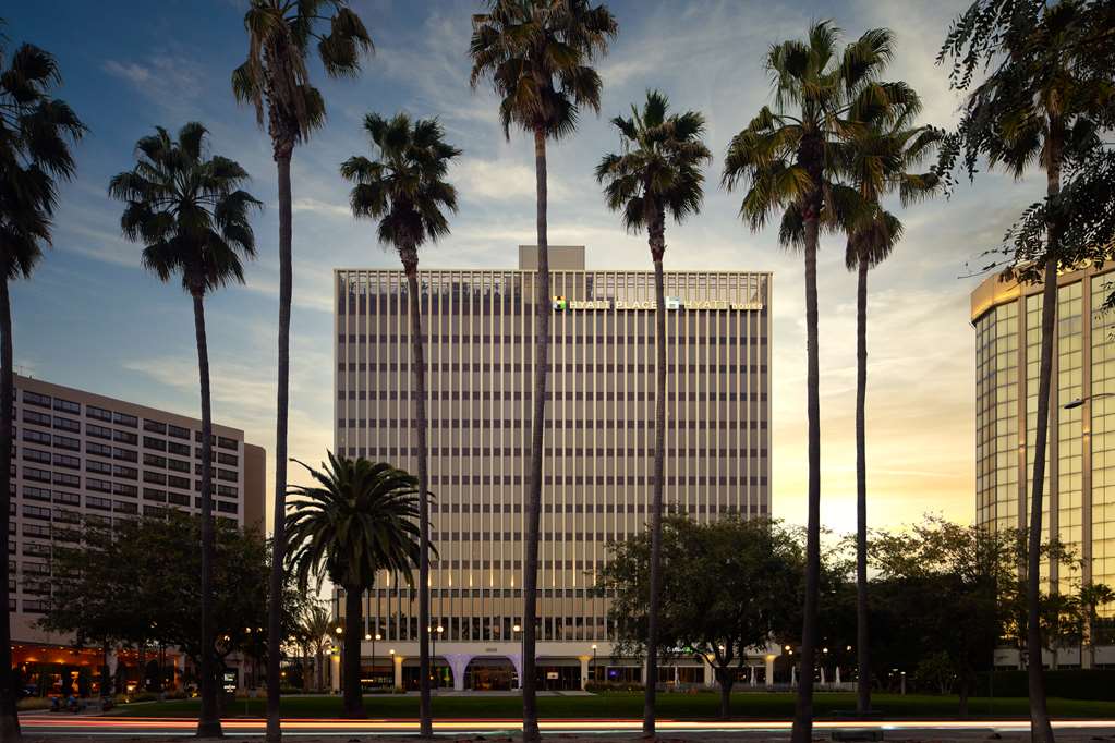 Hyatt Place LAX Century Blvd - photo 26