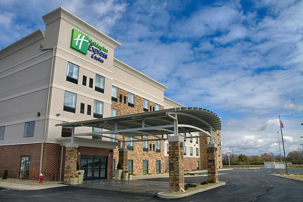 Holiday Inn Express & Suites Sidney by IHG - carbon neutral hotel in Sidney