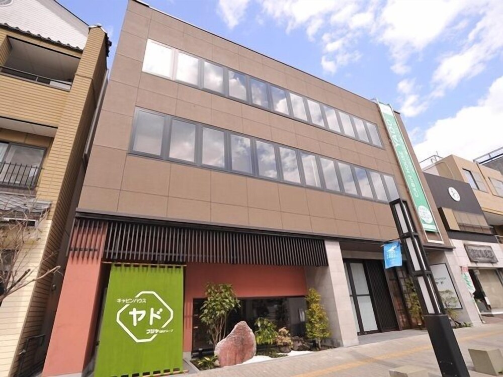 Cabinhouse Yado Fujinomiyaten in Fujinomiya, Japan