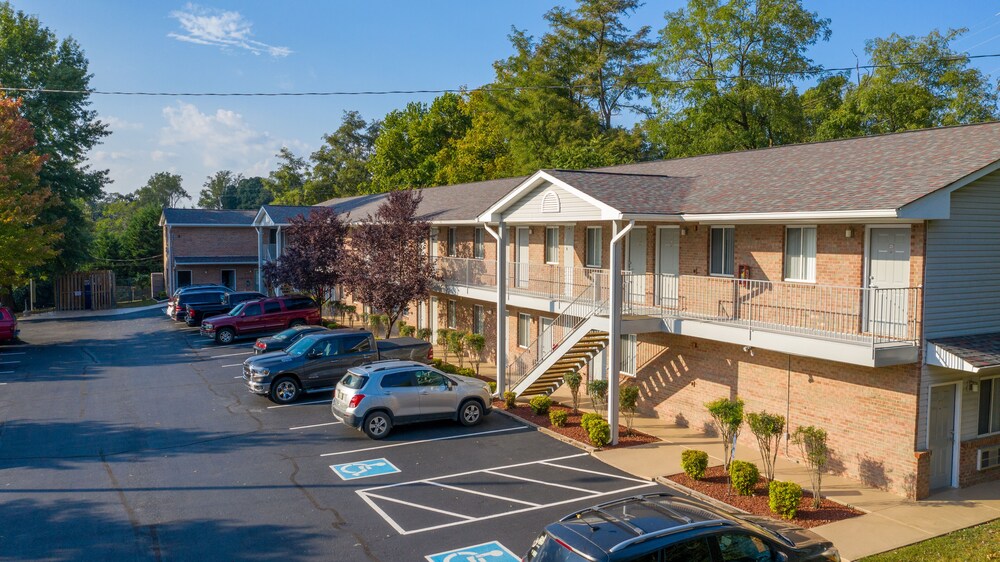 Affordable Suites of America Lynchburg - photo 46