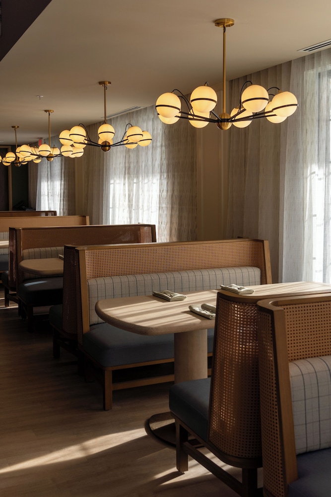 Hotel Brookmere & Arbor Spa - photo 56