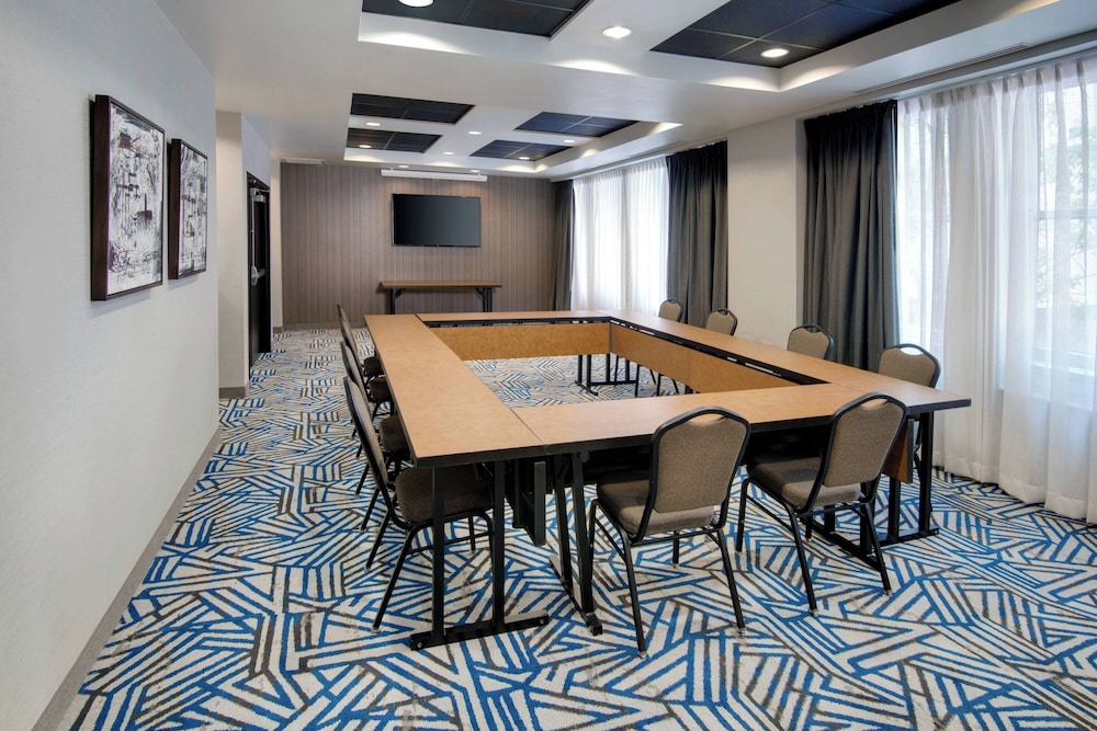 Courtyard by Marriott Atlanta Downtown - photo 30