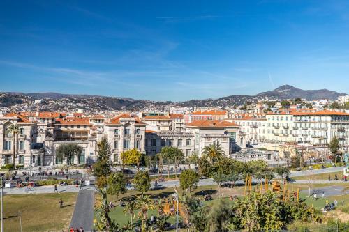 Old City - carbon neutral hotel in Nice