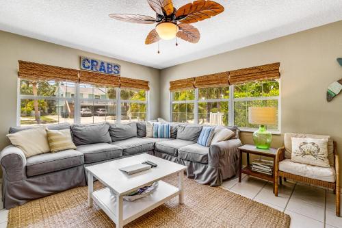 King Crab in Holmes Beach, United States