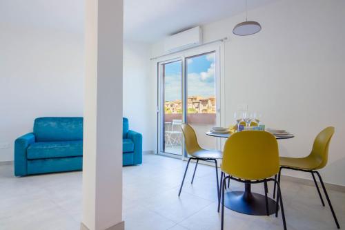 GuestHost Elegant Beachfront Wi Fi & Parking — 4-Star Luxury Hotel in Golfo Aranci, Italy