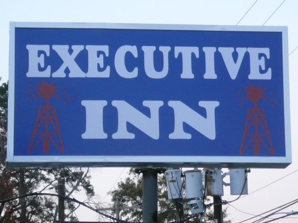 Executive Inn by OYO Kilgore North - featured photo