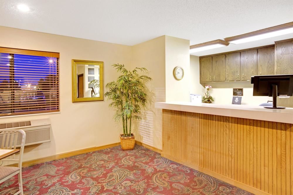 Super 8 Aberdeen North - photo 4