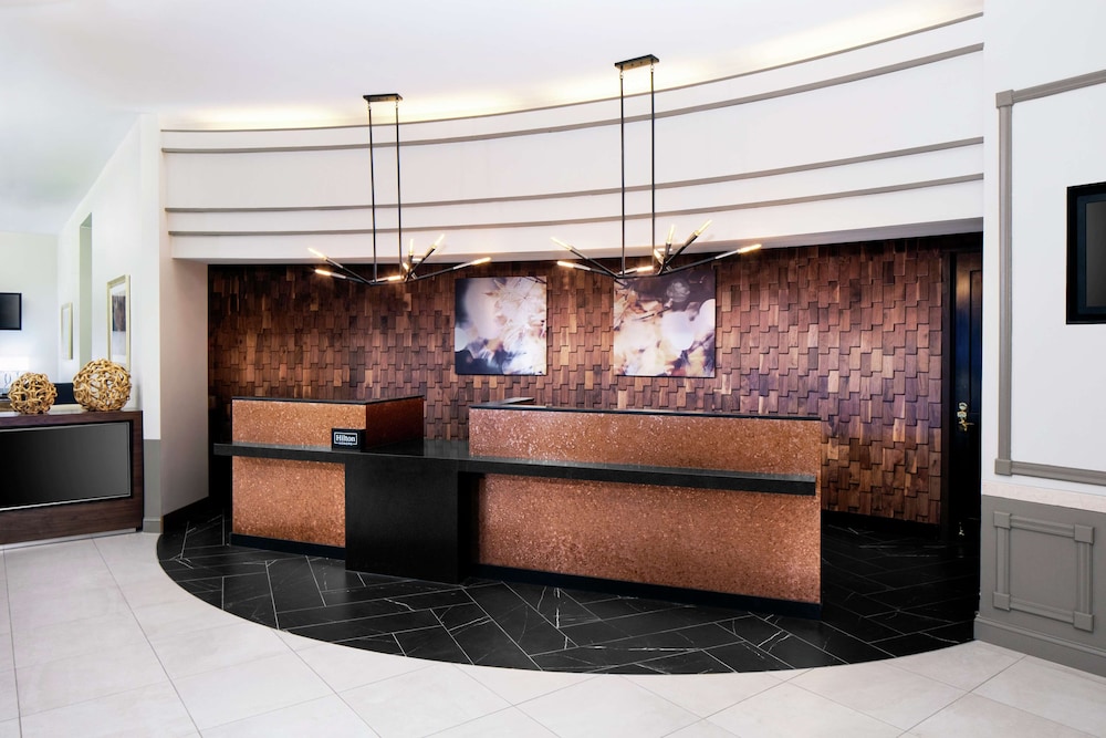 DoubleTree by Hilton Nashua - photo 4