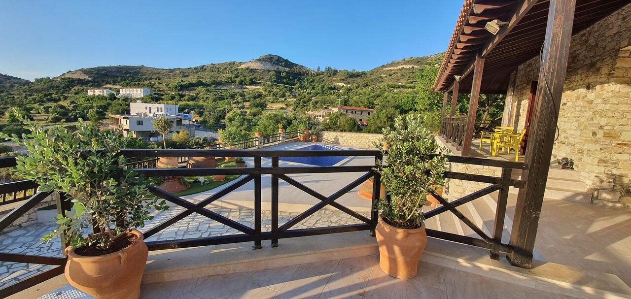 Lefkara Villa