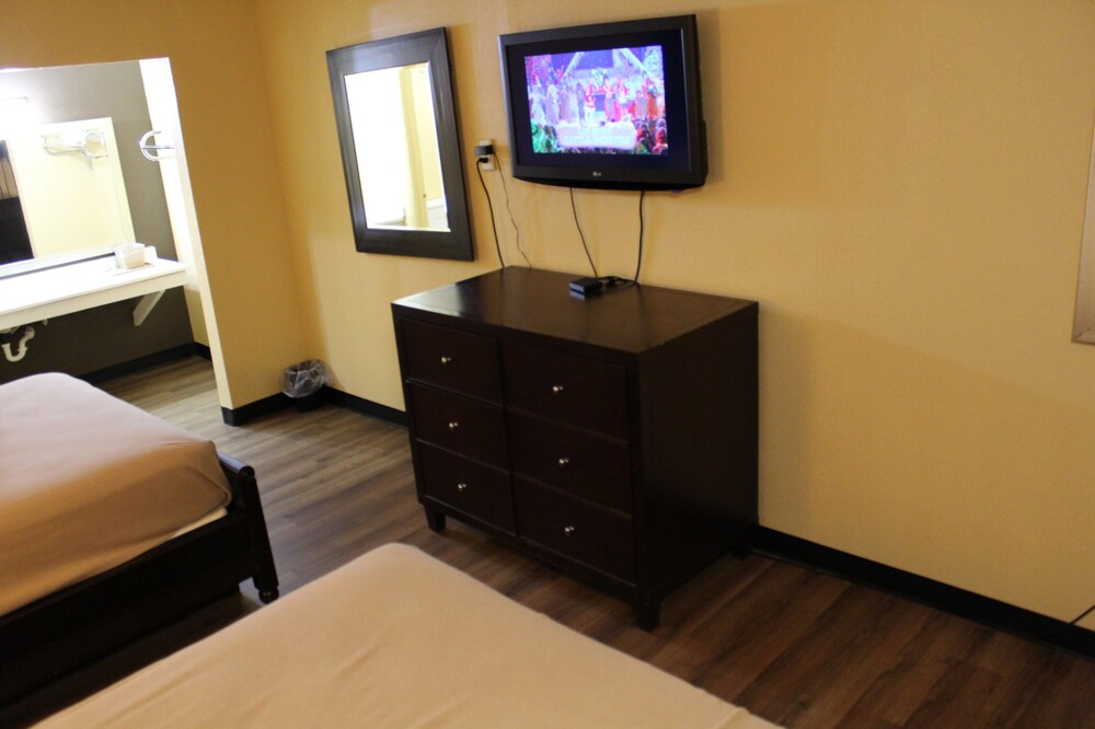 The Fitzgerald Inn - photo 6