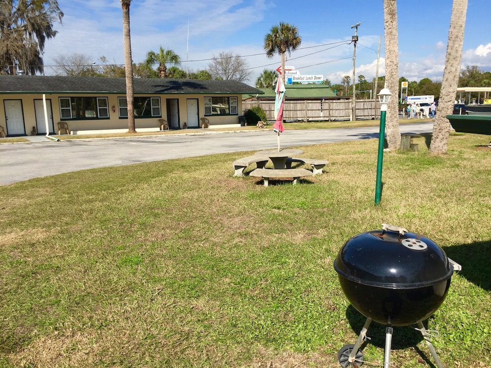 Withlacoochee Motel - photo 20