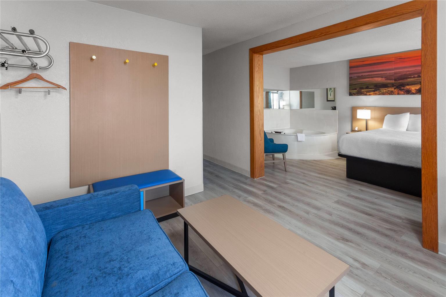 Days Inn by Wyndham Mason City - photo 30
