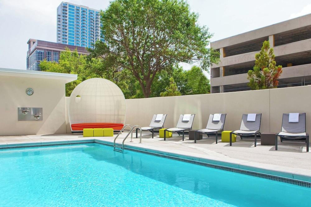 Aloft Atlanta Downtown - photo 12