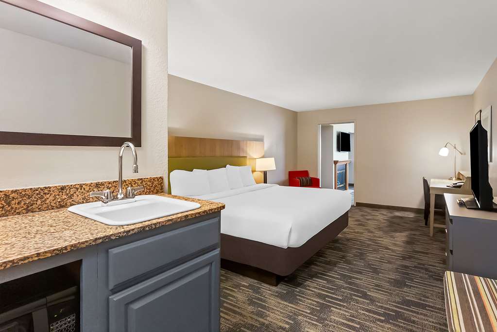 Country Inn & Suites by Radisson Portage IN - photo 18