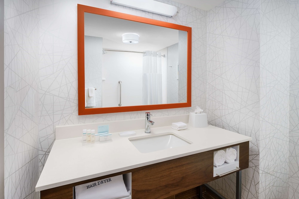 Hampton Inn & Suites Thousand Oaks CA - photo 19
