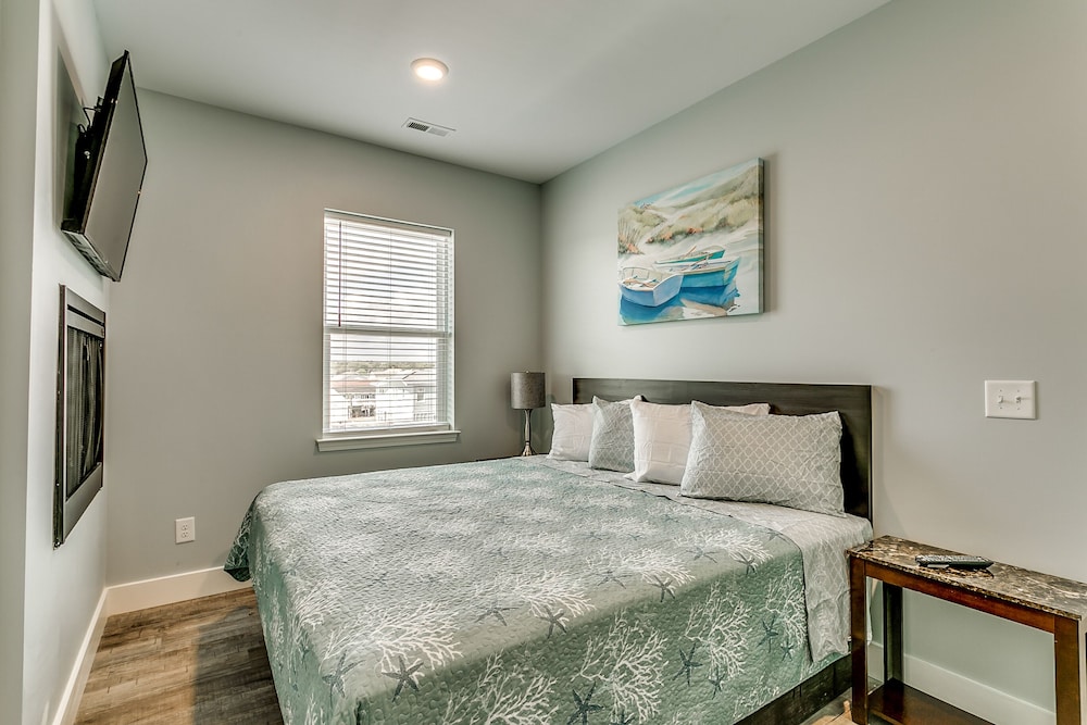 Together Resorts Cherry Grove Resort at 5405 B N Ocean Blvd - photo 24