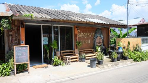Sharky’s Hostel — Pai — photo 3