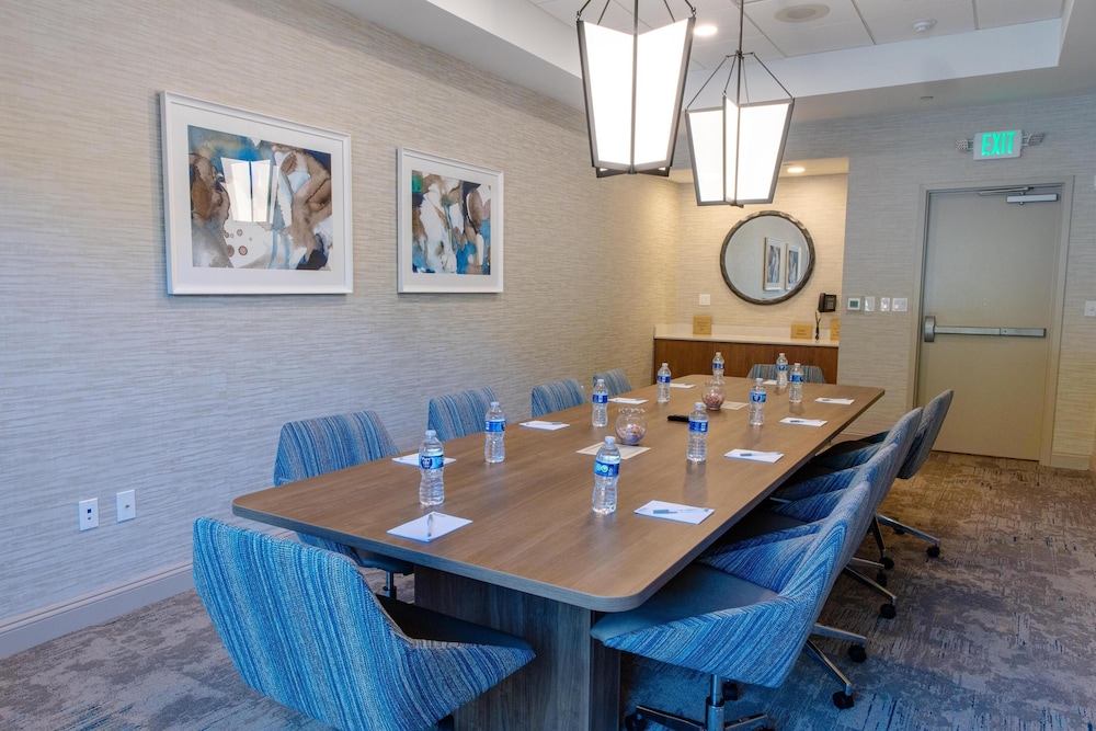 Hilton Garden Inn Lakewood - photo 56