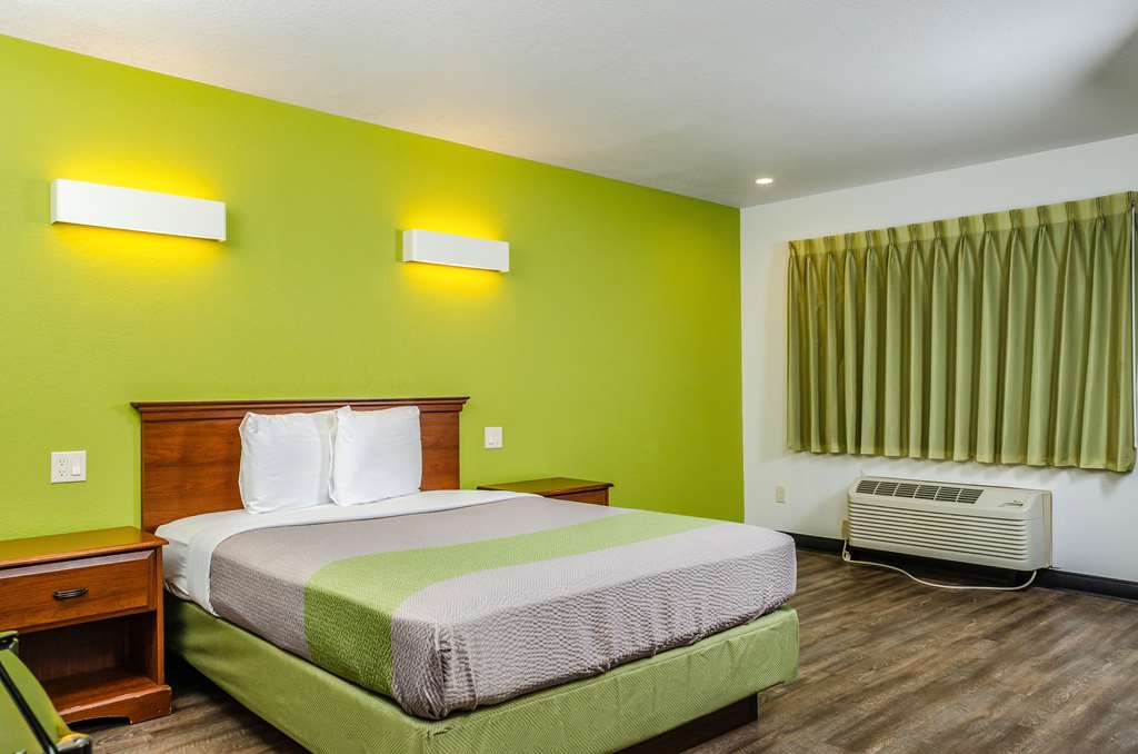 Motel 6 Oakdale CA - photo 12