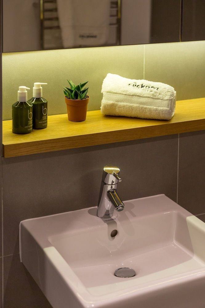 Cuckooz Hoxton - last minute hotel in London