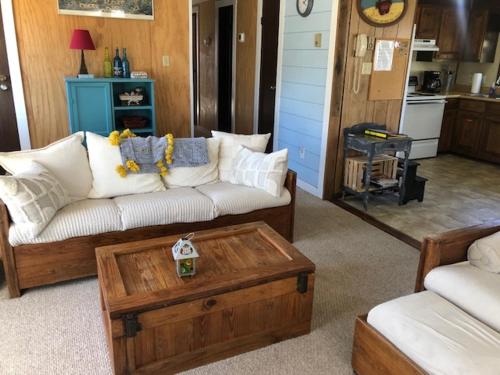 Captain’s Quarters — Avon — photo 3