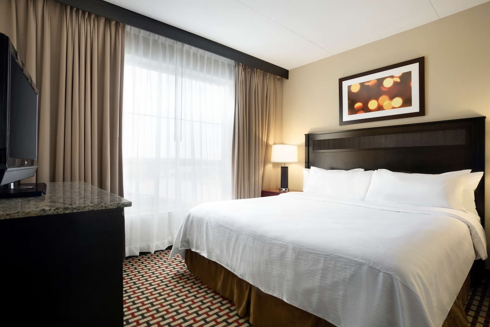 Embassy Suites by Hilton Jackson North Ridgeland - photo 11