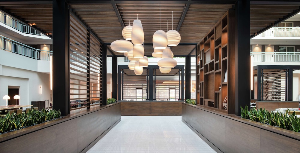 Embassy Suites by Hilton Walnut Creek - photo 12