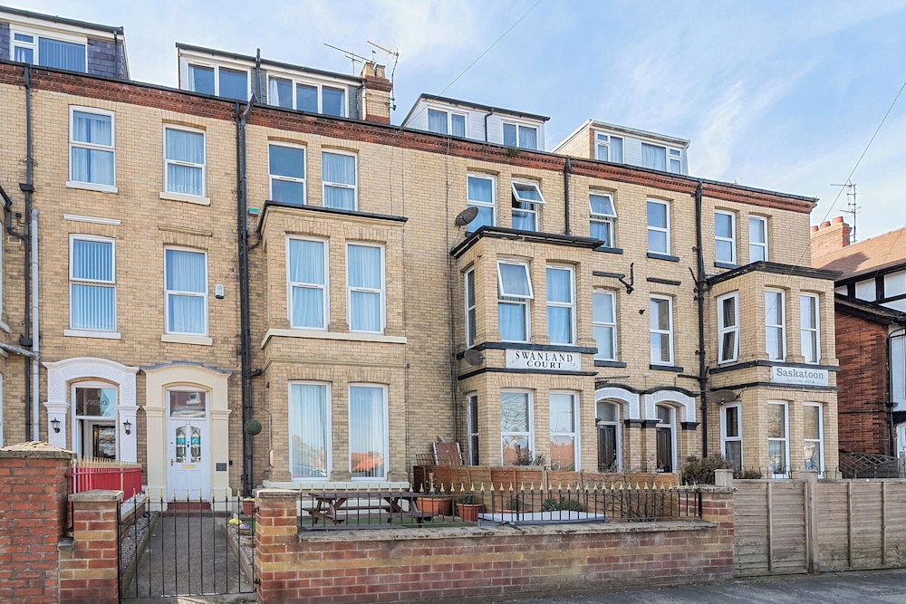 Bridlington Bay House — 4-Star Luxury Hotel in Bridlington, United Kingdom
