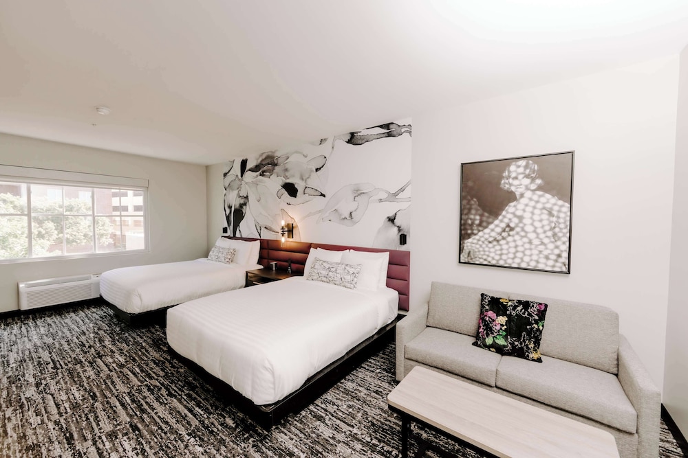 Aiden San Antonio Riverwalk — 4-Star Luxury Hotel in San Antonio, United States