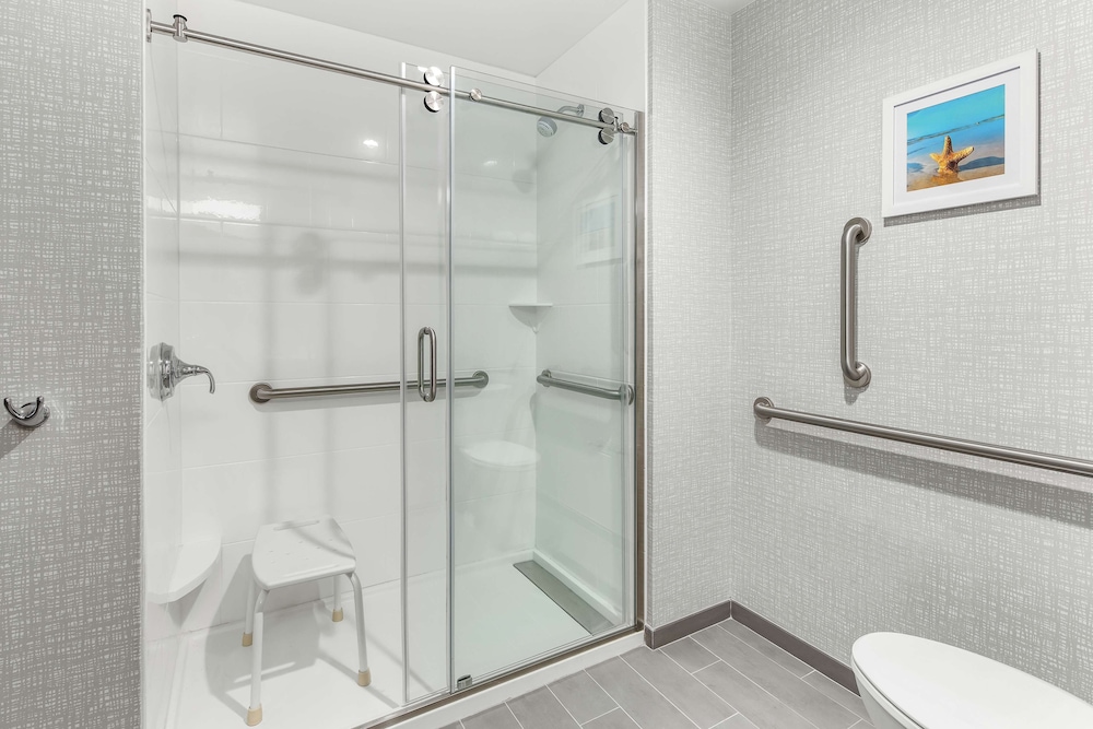 Hampton Inn Odessa Trinity - photo 20