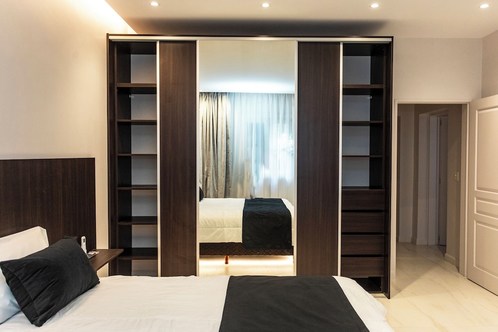Luxury House Villa Devoto — 4-Star Luxury Hotel in Buenos Aires, Argentina