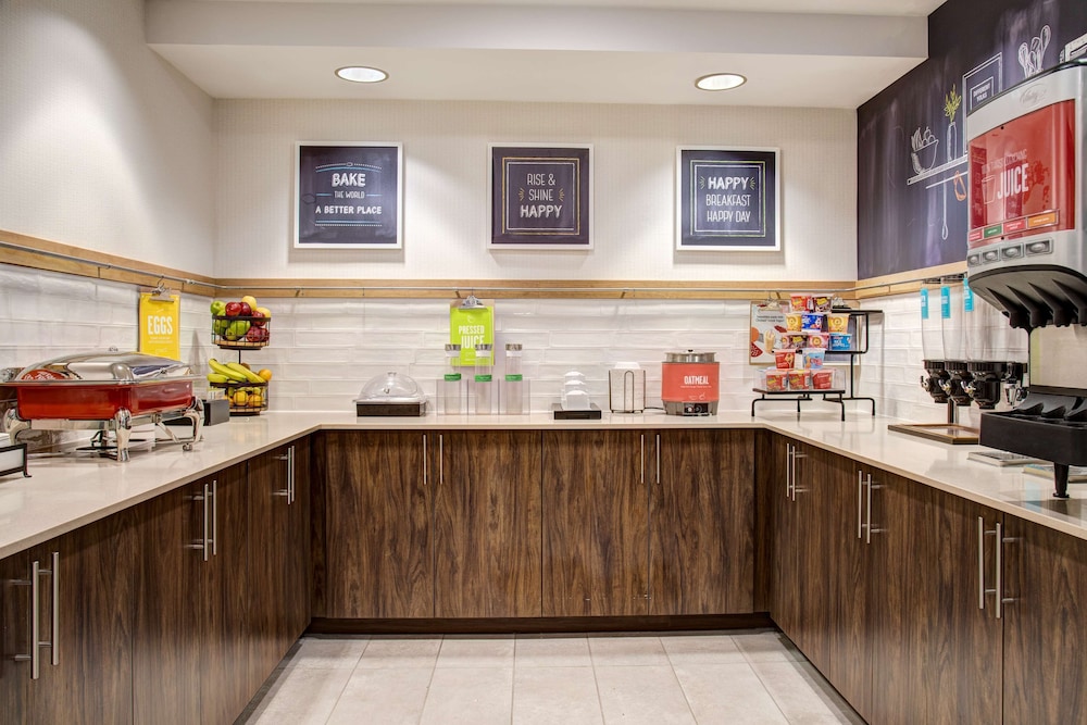 Hampton Inn Rochester South - photo 48