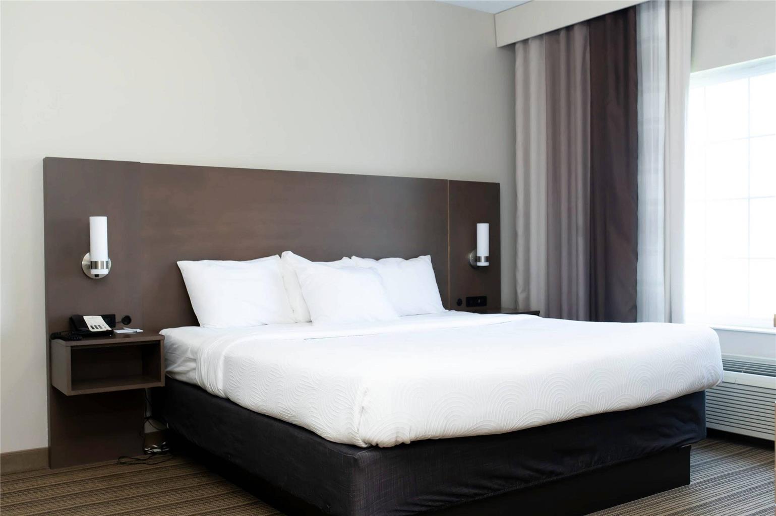 Country Inn & Suites by Radisson Prairie du Chien - photo 12