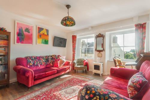 Alnwick Book Nook dog friendly — 4-Star Luxury Hotel in Alnwick, United Kingdom